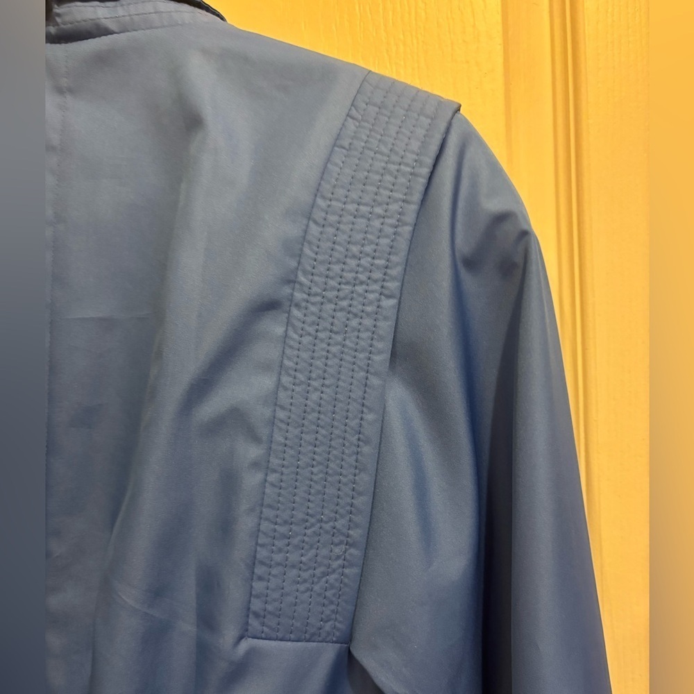 Vintage London Fog Trench Coat - Picture 3 of 11